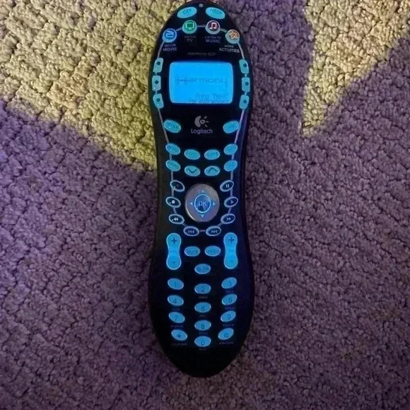 Logitech Harmony 620 with batteries - Picture 4 of 4